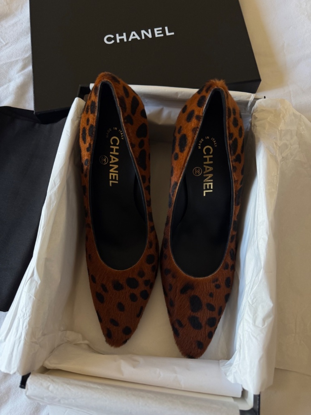 Chanel shoes - Picture 2 of 4